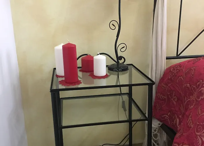 Damiani & Sister Bed & Breakfast