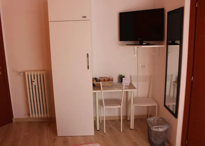 Damiani & Sister Guesthouse Bed & Breakfast Rome
