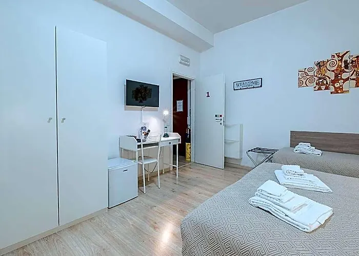 Damiani & Sister Guesthouse Bed & Breakfast Rome